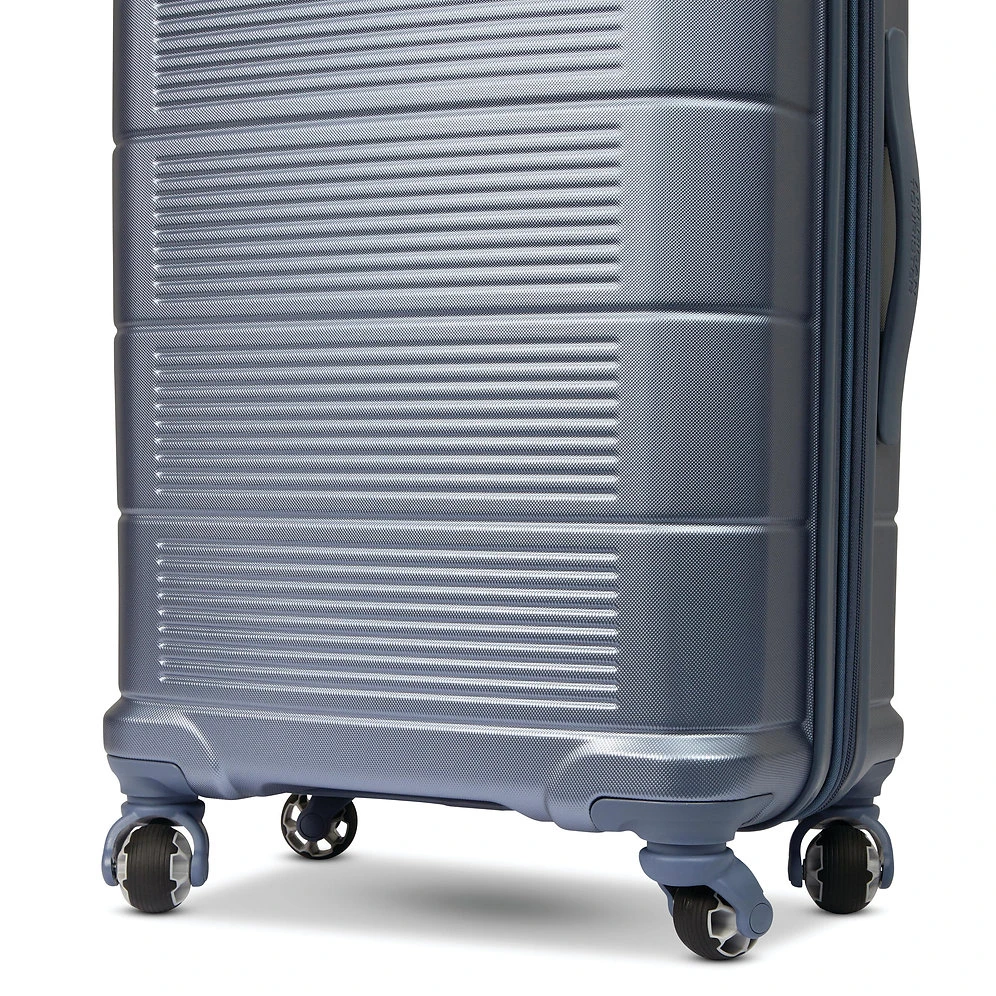 American Tourister Stratum 2.0 24" Medium Spinner 16 American Tourister Stratum 2.0 24" Medium Spinner - Image 14