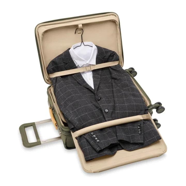 Briggs & Riley Baseline Essential Carry-On Spinner 6 Briggs & Riley Baseline Essential Carry-On Spinner - Image 4