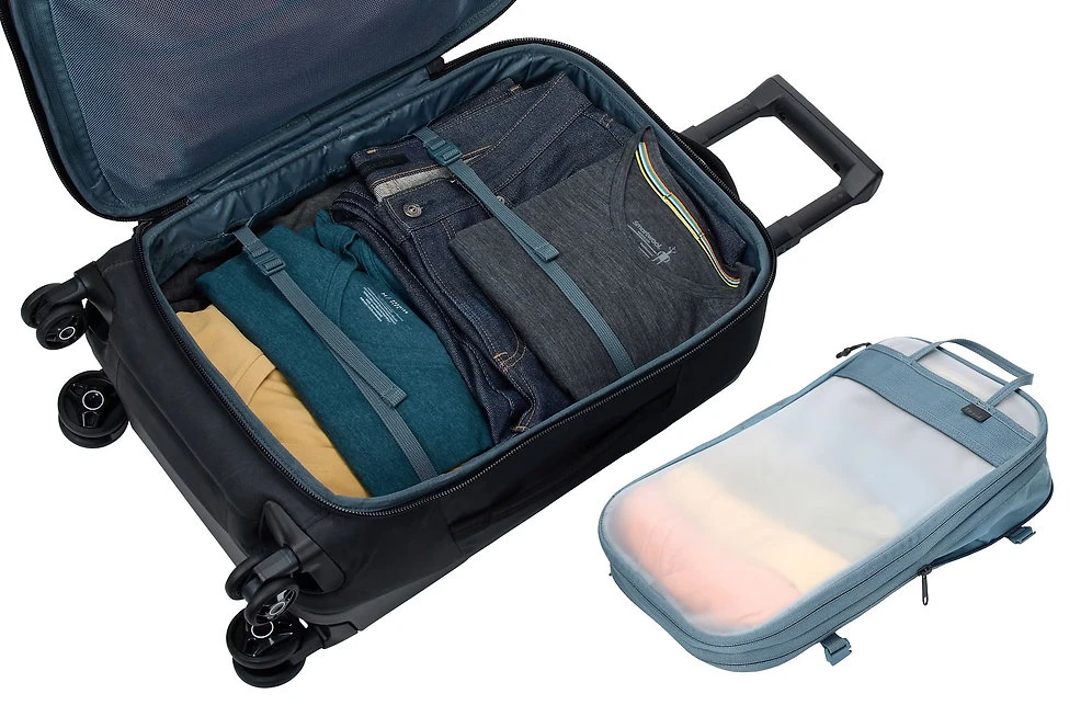 Thule Aion Carry On Spinner 13 Thule Aion Carry On Spinner - Image 11