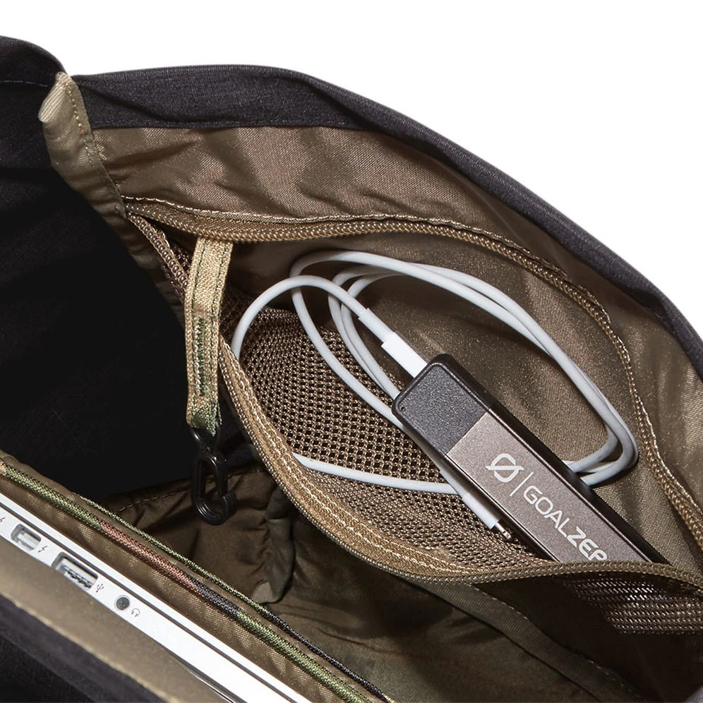 Thule Lithos Backpack 16L 12 Thule Lithos Backpack 16L - Image 10