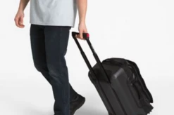 The North Face Rolling Thunder—22" 24 The North Face Rolling Thunder—22" -Osprey Shop 7cc935 3885160954d9417b88a83531eaf75a68mv2 1