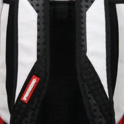 Sprayground Jean Michael Basquiat White Shark DLX Backpack -Osprey Shop 7cc935 47552e2478e64fd88f36a94d813b8ea8mv2 2