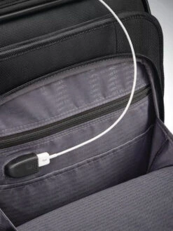 Samsonite Insignis Carry On Expandable Spinner -Osprey Shop 7cc935 4916a0f820b94873a73529b006e1e7admv2 1