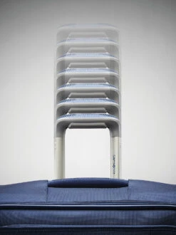 Samsonite Insignis Carry On Expandable Spinner -Osprey Shop 7cc935 50a9d768d11b4a61b0c7f04ac722b1e0mv2