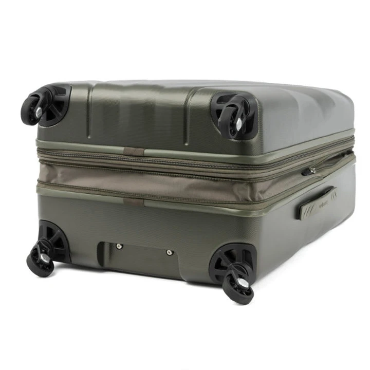 Travelpro Maxlite 5 25" Expandable Hardside Spinner 15 Travelpro Maxlite 5 25" Expandable Hardside Spinner - Image 13