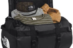 The North Face Base Camp Duffel - Extra Small 25 The North Face Base Camp Duffel - Extra Small -Osprey Shop 7cc935 6afa8926df464ee4aade67ff4d9dfe94mv2