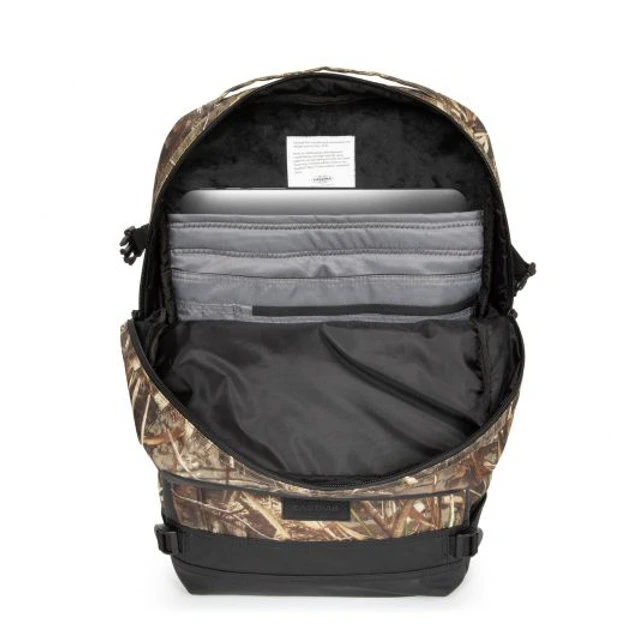 Eastpak Tecum Real Tree Camo -Medium 7 Eastpak Tecum Real Tree Camo -Medium - Image 5