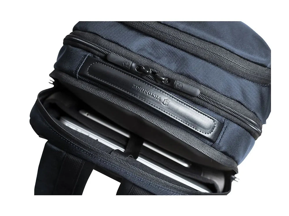 Victorinox Altmont Professional Deluxe Travel Laptop Backpack 13 Victorinox Altmont Professional Deluxe Travel Laptop Backpack - Image 11