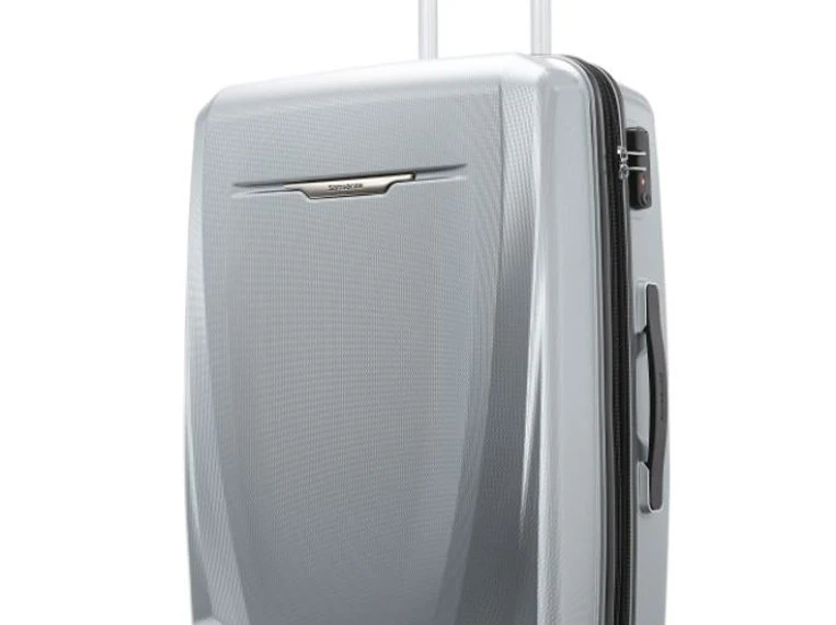 Samsonite Winfield 3 DLX Medium Spinner 3 Samsonite Winfield 3 DLX Medium Spinner