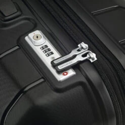 Samsonite Freeform 28" Spinner 23 Samsonite Freeform 28" Spinner -Osprey Shop 7cc935 77c960228e114b1a8d75c84caaf8ca85mv2