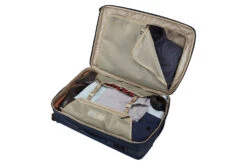 Thule Crossover 2 Spinner 76cm/30" 24 Thule Crossover 2 Spinner 76cm/30" -Osprey Shop 7cc935 adcb24bccafd495cb08cfd45616bf481mv2 1