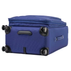 TravelPro Crew™ 11 25" Expandable Spinner Suiter 21 TravelPro Crew™ 11 25" Expandable Spinner Suiter -Osprey Shop 7cc935 b856a57ddf194a338c2aca597d640ab2mv2 3