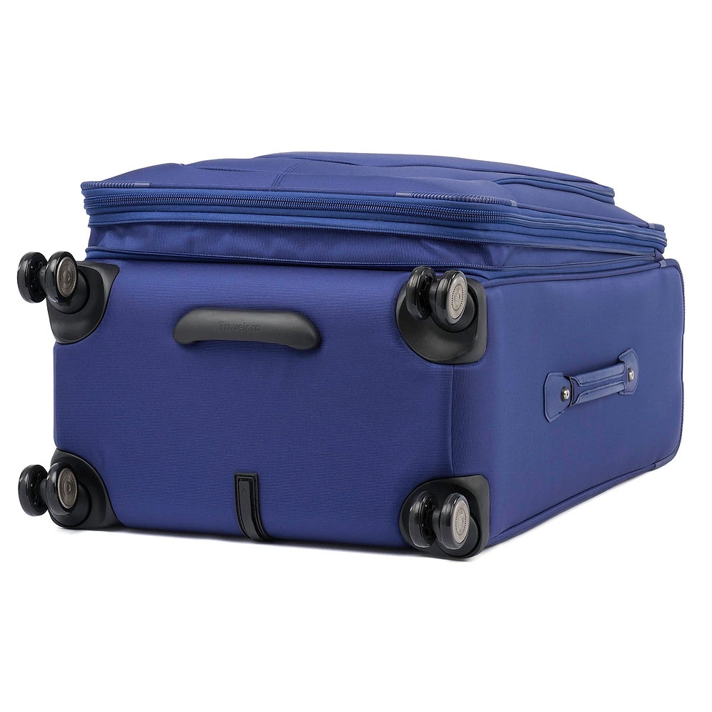 TravelPro Crew™ 11 25" Expandable Spinner Suiter 11 TravelPro Crew™ 11 25" Expandable Spinner Suiter - Image 9