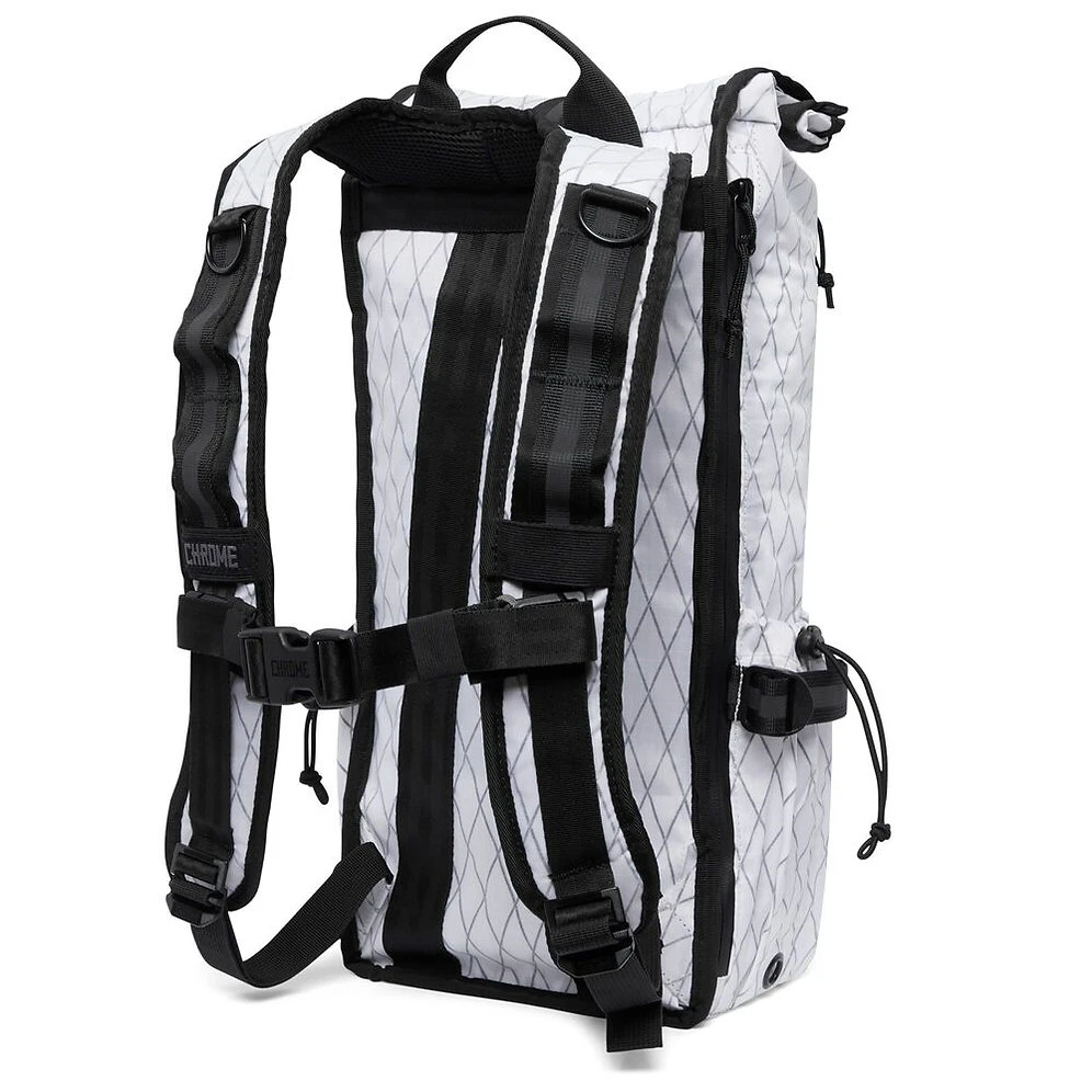 Chrome Industries Tensile Trail Hydro Pack 5 Chrome Industries Tensile Trail Hydro Pack - Image 3