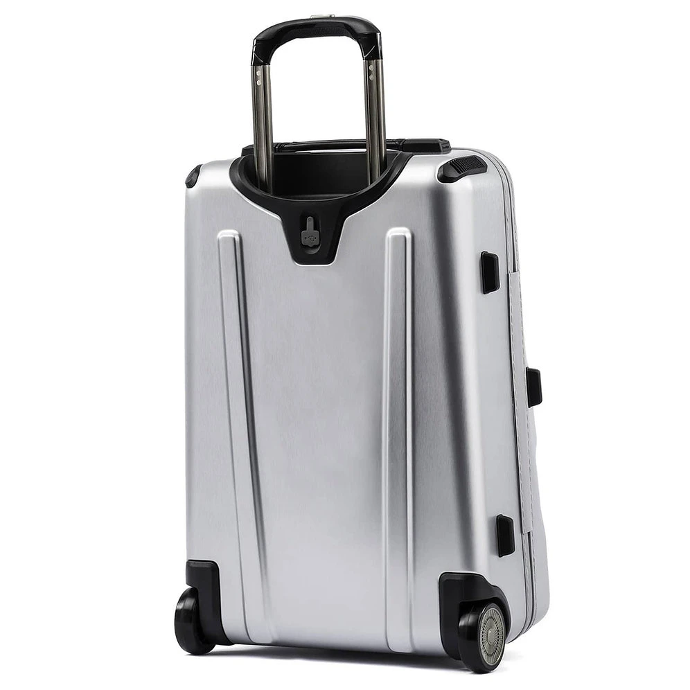 TravelPro Crew™ 11 22" Slim Hardside Carry-On Rollaboard® 6 TravelPro Crew™ 11 22" Slim Hardside Carry-On Rollaboard® - Image 4