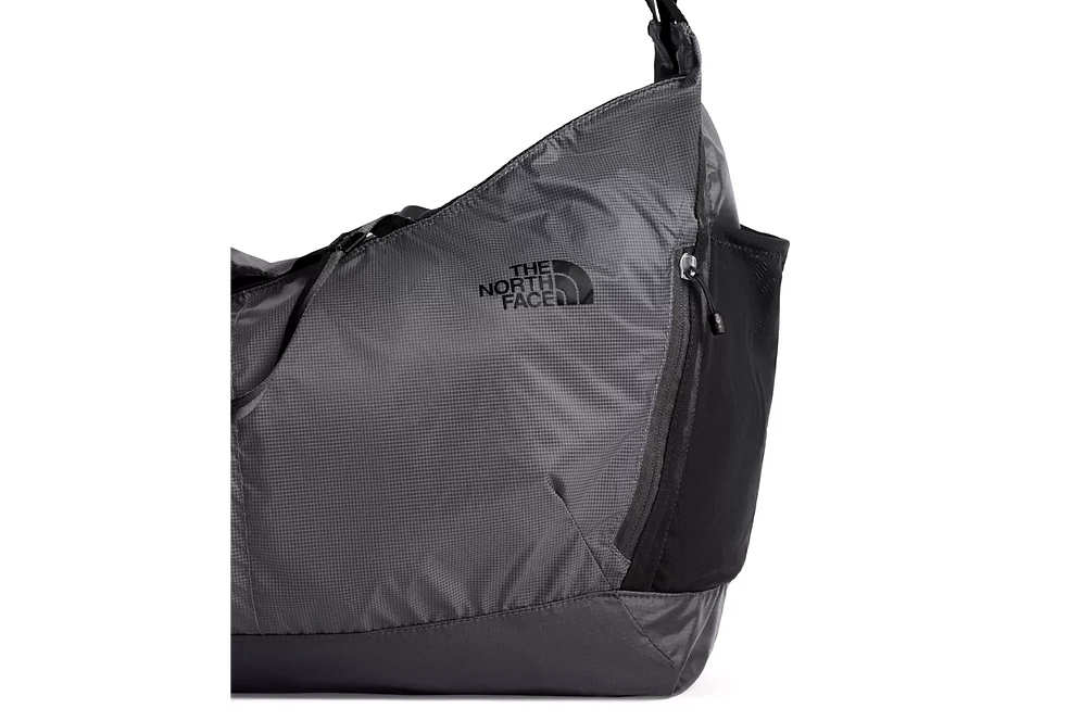The North Face Fly Weight Foldable Duffel 5 The North Face Fly Weight Foldable Duffel - Image 3