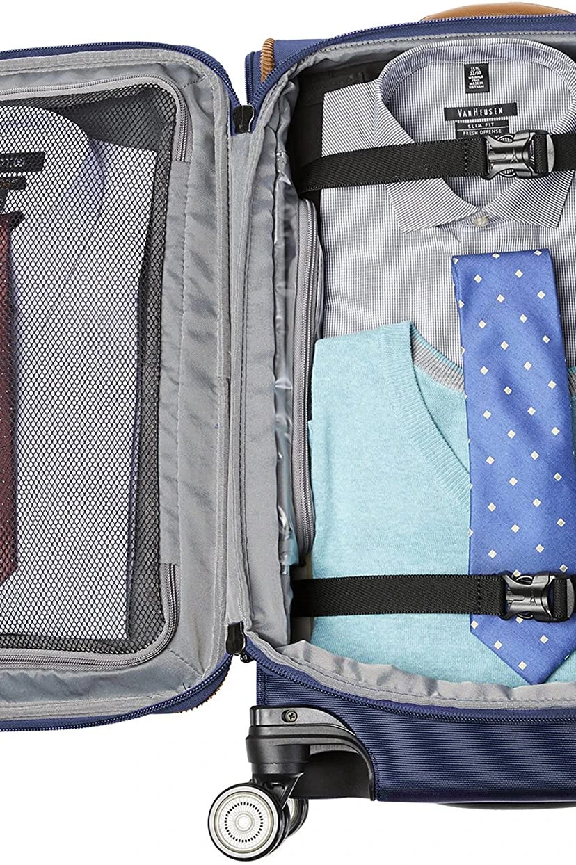 TravelPro Crew™ 11 21" Expandable Spinner- Carry On 4 TravelPro Crew™ 11 21" Expandable Spinner- Carry On - Image 2