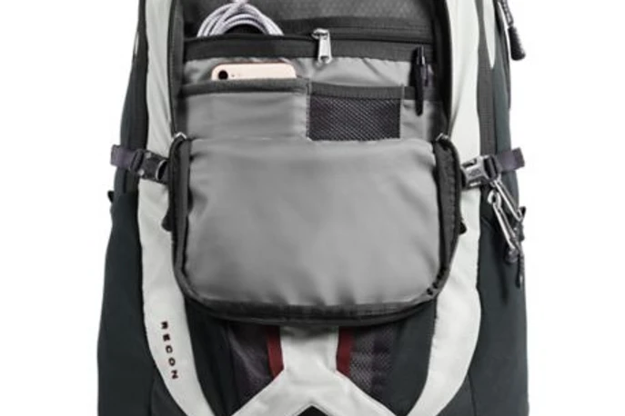 The North Face Women's Recon Backpack 16 The North Face Women's Recon Backpack - Image 14