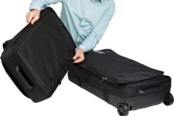 Thule Subterra Wheeled Duffel 75cm/30” 22 Thule Subterra Wheeled Duffel 75cm/30” -Osprey Shop 7cc935 dd4f3737286c4a92ac89156701c89fd1mv2 3