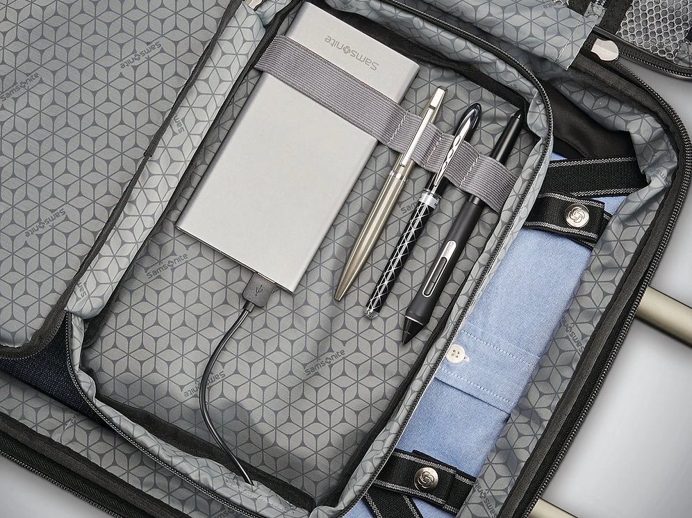 Samsonite Octiv Carry-On Spinner 4 Samsonite Octiv Carry-On Spinner - Image 2