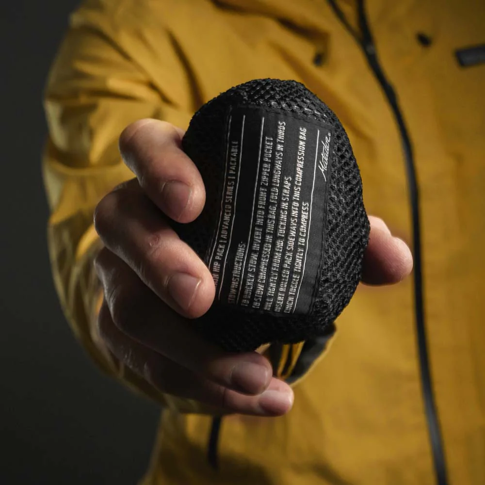 Matador Freerain Waterproof Packable Hip Pack 4 Matador Freerain Waterproof Packable Hip Pack - Image 2