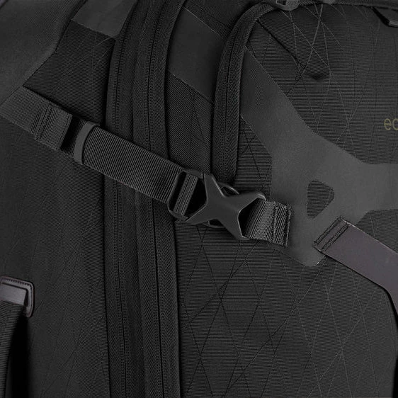 Eagle Creek Gear Warrior 4 Wheeled Carry On Luggage 6 Eagle Creek Gear Warrior 4 Wheeled Carry On Luggage - Image 4