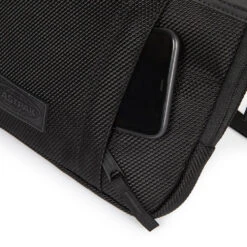 Eastpak Ivon Shoulder Bag -Osprey Shop 7cc935 f8dd80c11a23498894cfd7eea91ac83emv2