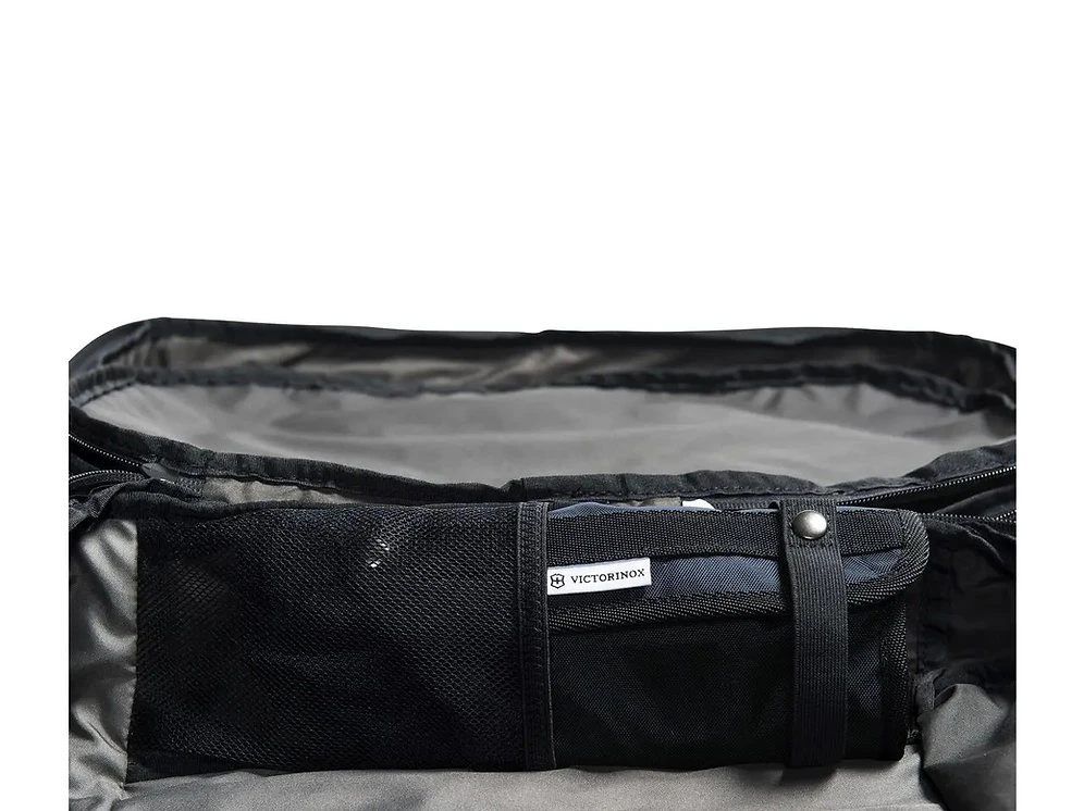 Victorinox Altmont Professional Deluxe Travel Laptop Backpack 16 Victorinox Altmont Professional Deluxe Travel Laptop Backpack - Image 14